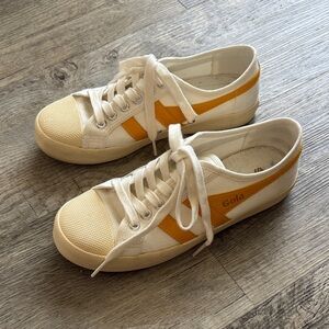 Gola Classic White and Orange Trainers